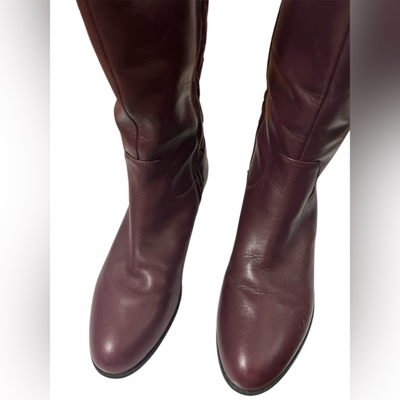 Isaac Mizrahi Quilted Leather Boots - Picture 6 of 10